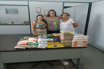 Fundo Social de Águas de Lindóia recebe doação de alimentos do Motocar