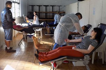 Campanha de doação de sangue recolhe bolsas para Hemocentro