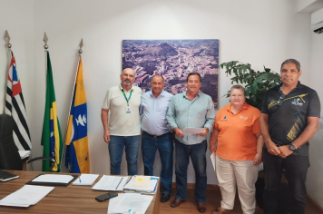 Impulso Econômico e Turístico