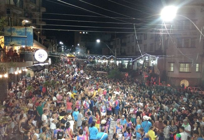 Carnaval de Águas de Lindoia terá matinês e trio elétrico todos os dias
